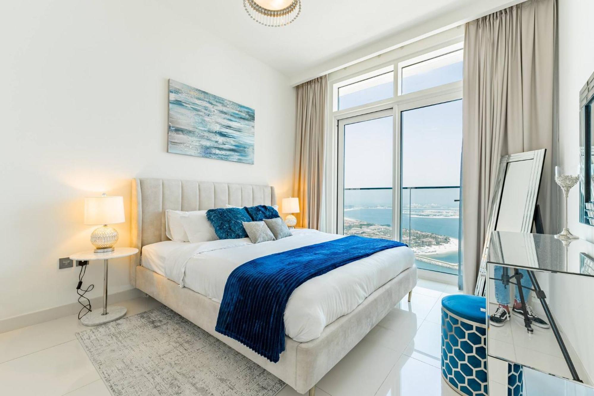 Apartment Luxury Sunrise Bay 1br - Panoramic Sea View With Exclusive Amenities, By Think Realty Dubai