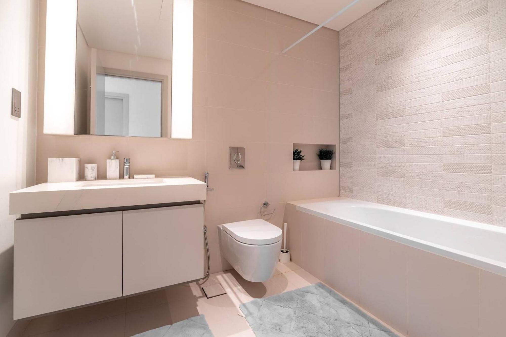 Apartment Luxury Sunrise Bay 1br - Panoramic Sea View With Exclusive Amenities, By Think Realty Dubai