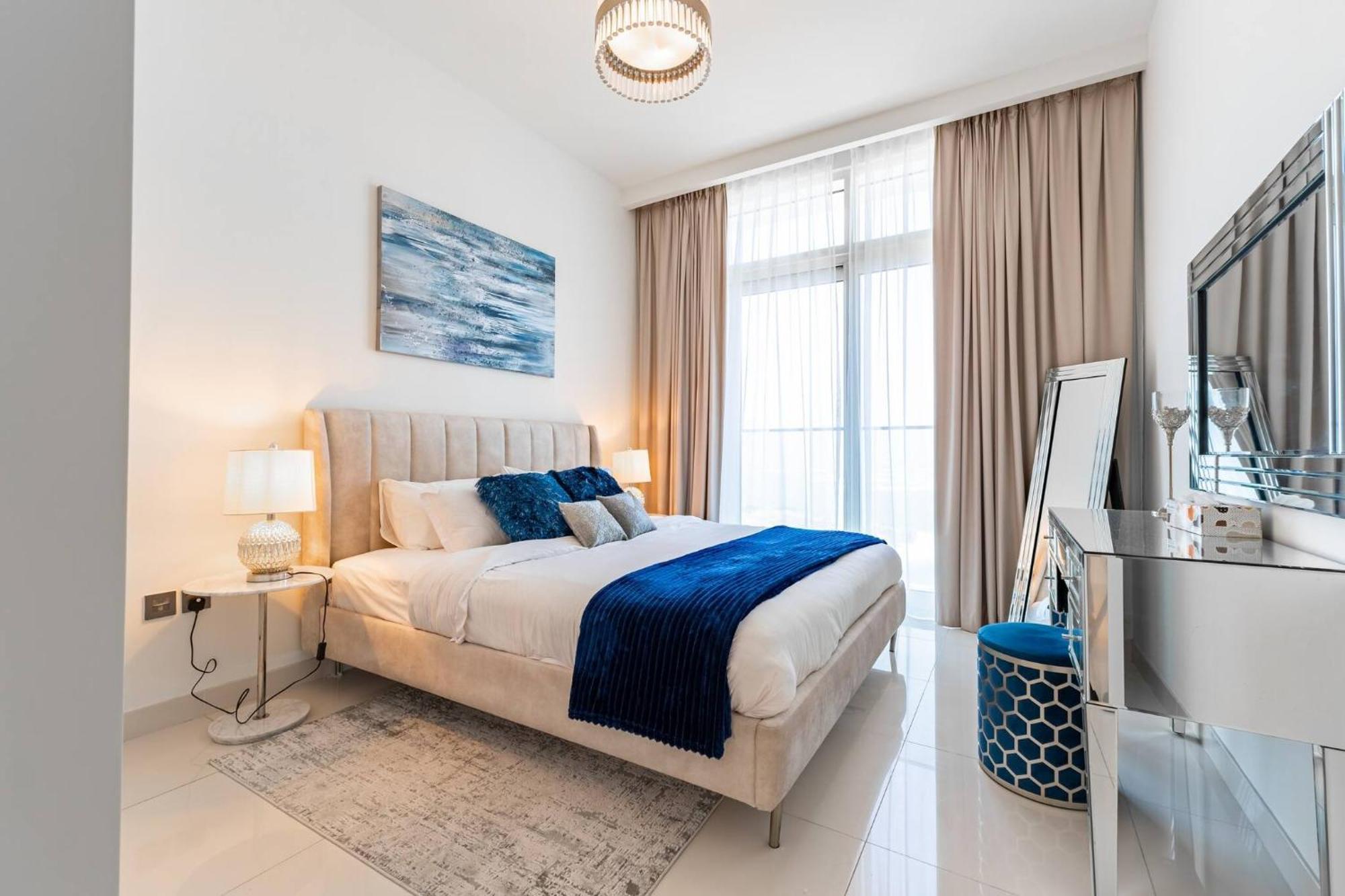 Apartment Luxury Sunrise Bay 1br - Panoramic Sea View With Exclusive Amenities, By Think Realty Dubai